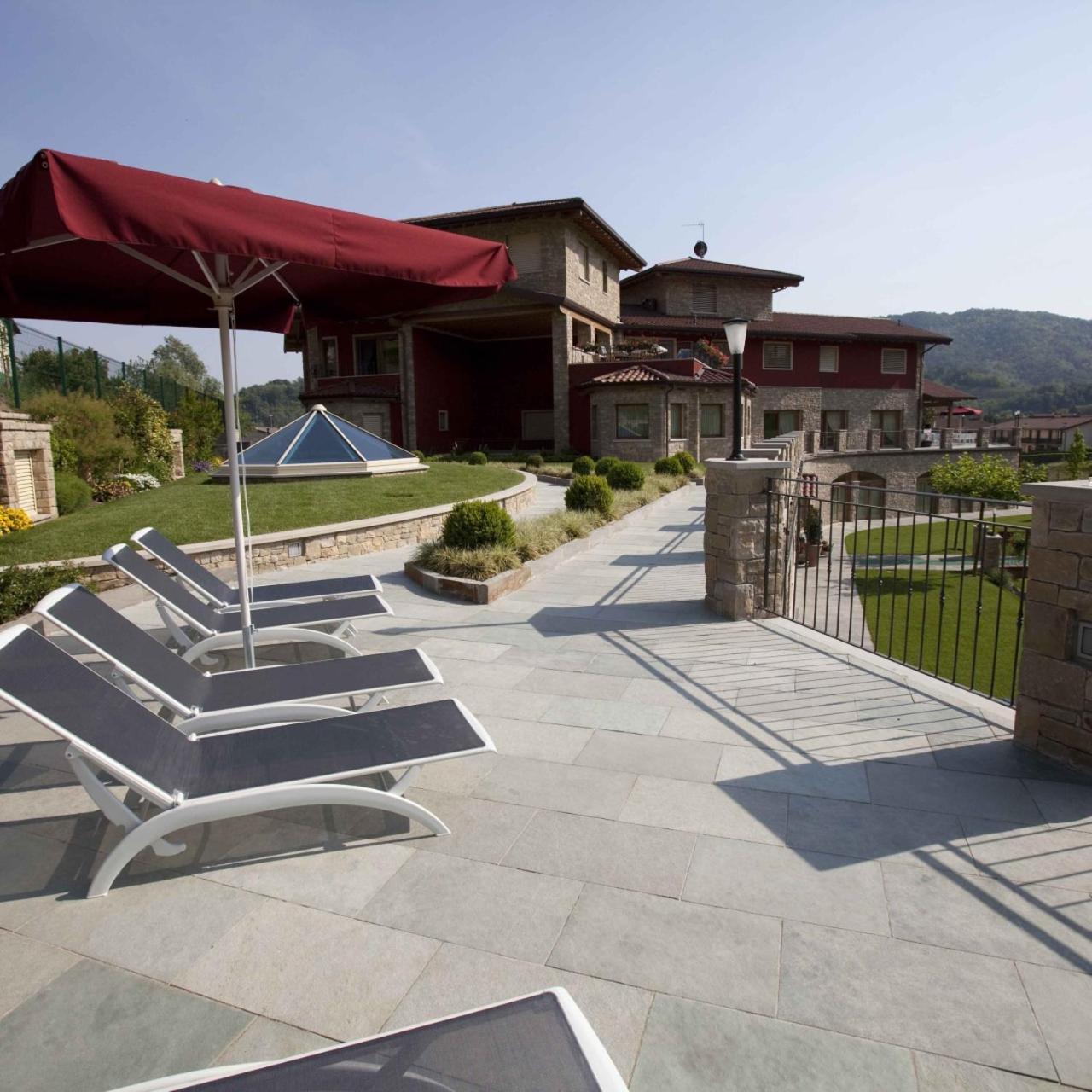 Bes Hotel Terme Di Palazzago Extérieur photo