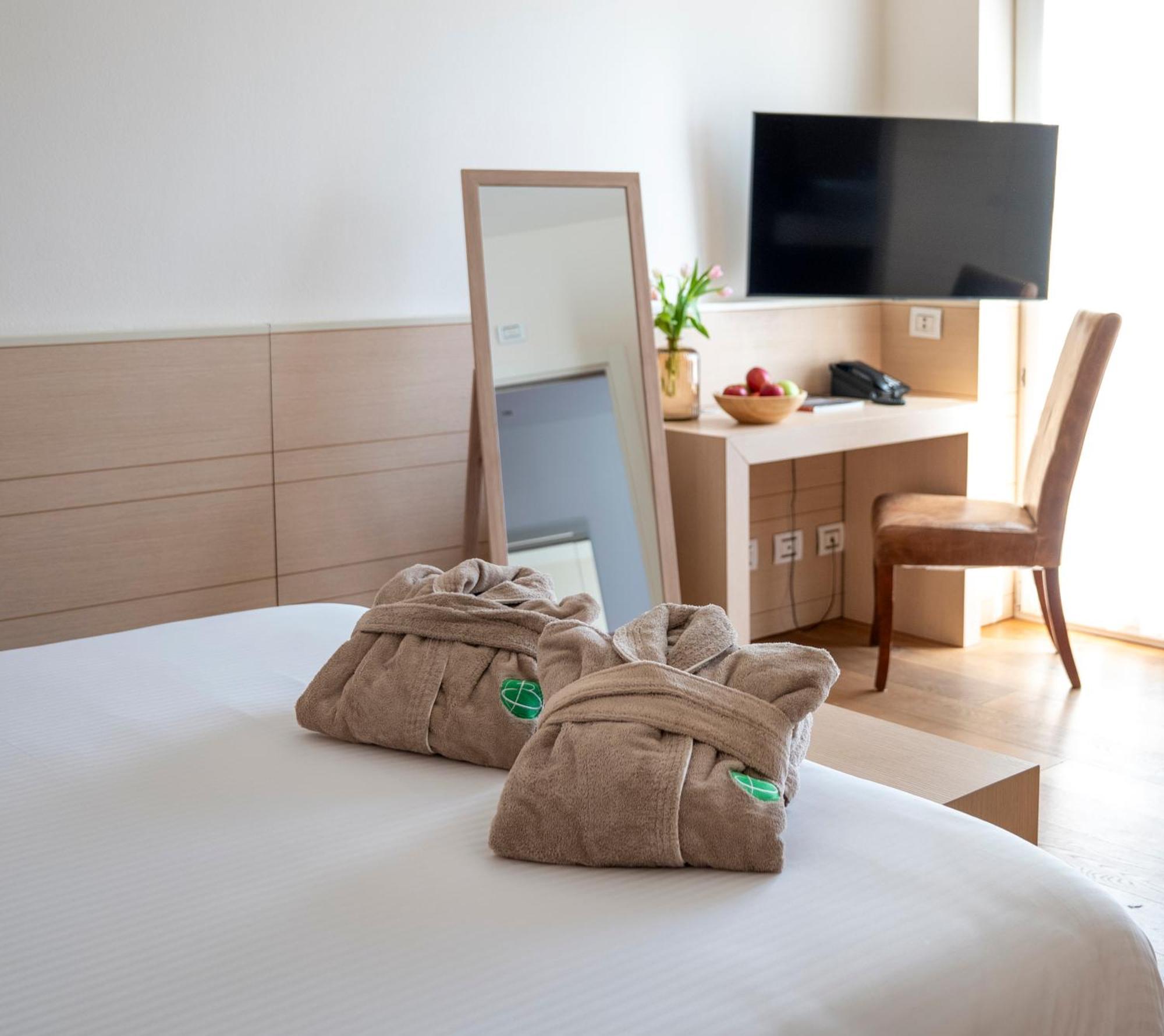 Bes Hotel Terme Di Palazzago Extérieur photo